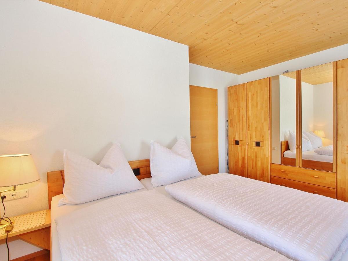 Flat Directly On The Ski Slope With Valley View サンクト・ジョアン・イン・チロル エクステリア 写真