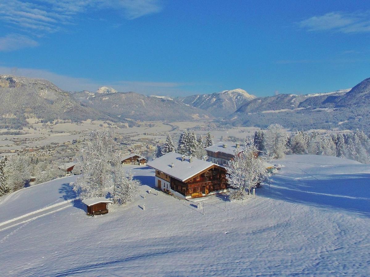 Flat Directly On The Ski Slope With Valley View サンクト・ジョアン・イン・チロル エクステリア 写真