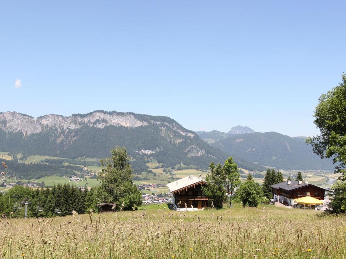 Flat Directly On The Ski Slope With Valley View サンクト・ジョアン・イン・チロル エクステリア 写真