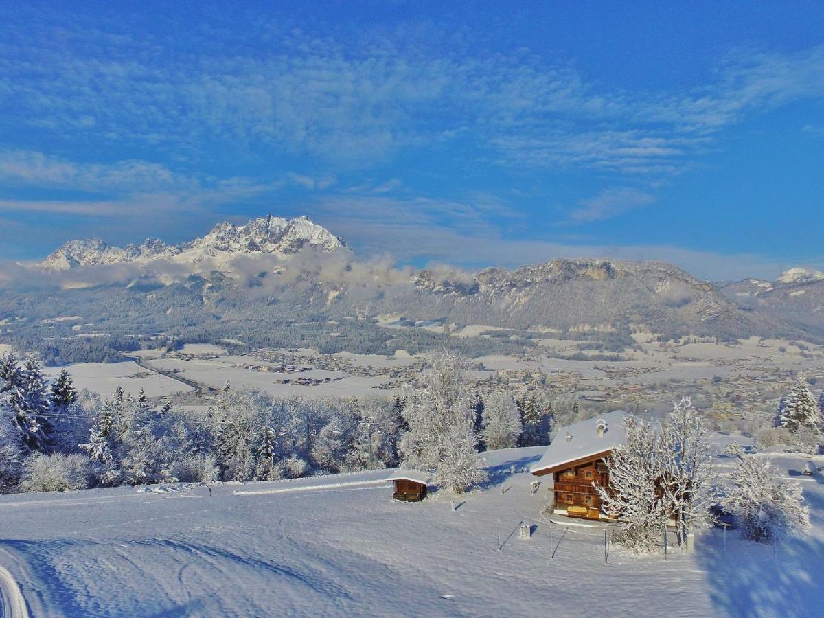 Flat Directly On The Ski Slope With Valley View サンクト・ジョアン・イン・チロル エクステリア 写真
