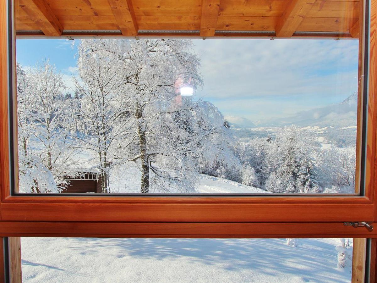 Flat Directly On The Ski Slope With Valley View サンクト・ジョアン・イン・チロル エクステリア 写真
