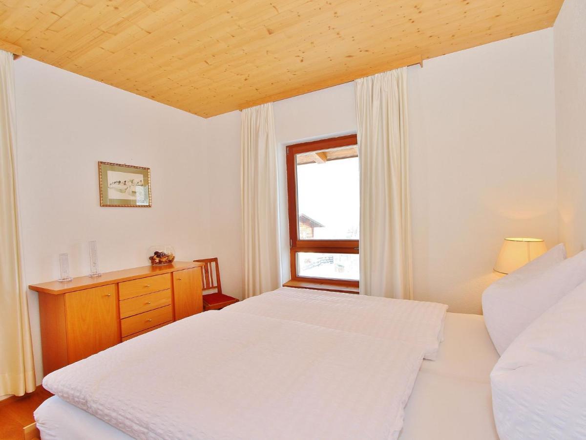 Flat Directly On The Ski Slope With Valley View サンクト・ジョアン・イン・チロル エクステリア 写真