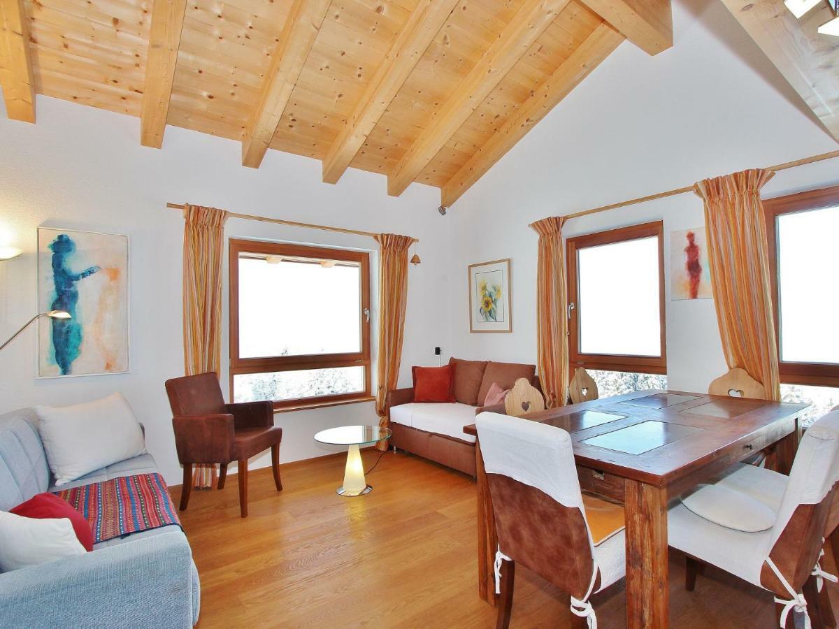 Flat Directly On The Ski Slope With Valley View サンクト・ジョアン・イン・チロル エクステリア 写真
